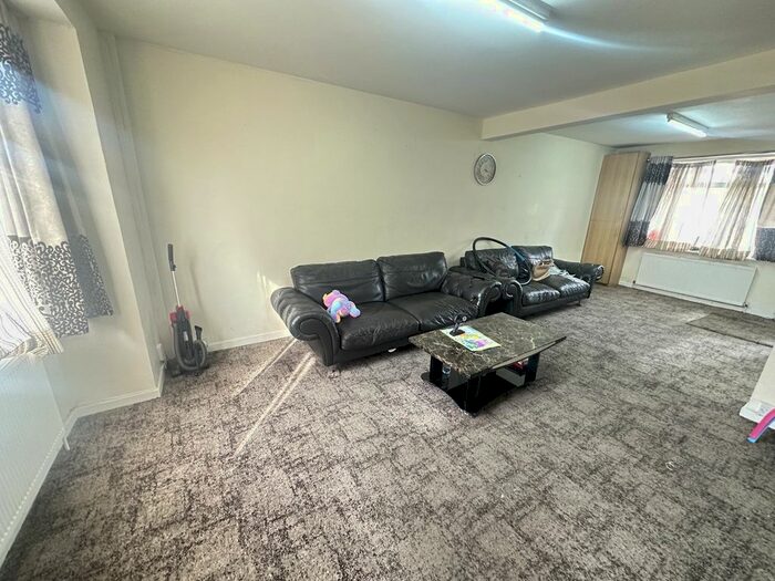 3 Bedroom Terraced House To Rent In Mornington Road, Greenford, UB6