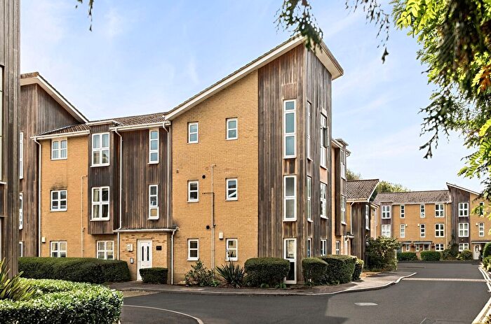 2 Bedroom Flat To Rent In Elkins Square, Bishopstoke, Eastleigh, SO50