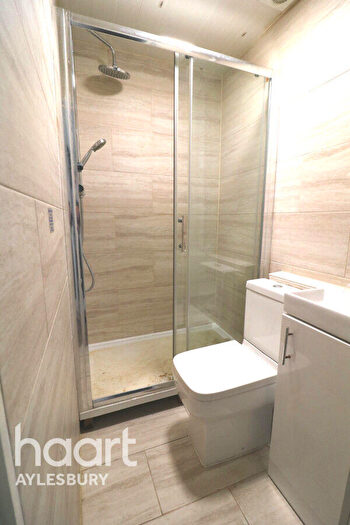 4 Bedroom Duplex To Rent In Middle Field, Aylesbury, HP22