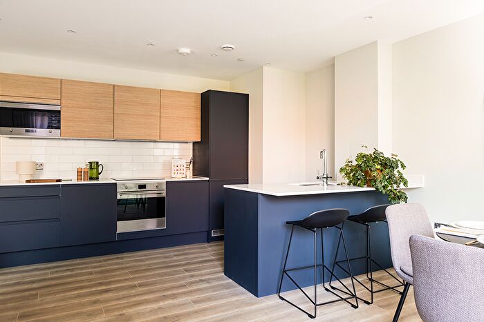 2 Bedroom Apartment To Rent In Neptune Wharf, London, SE8