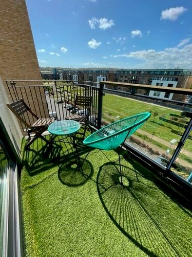 1 Bedroom Apartment To Rent In Eddystone House, Ferry Court, Cardiff, CF11