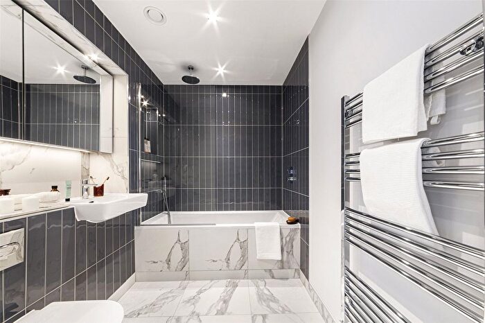 1 Bedroom Flat To Rent In Uncle Southall, Merrick Road, Southall, UB2
