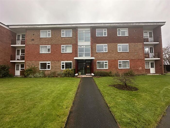 2 Bedroom Flat To Rent In Brookhurst Court, Beverley Road, Leamington Spa, CV32