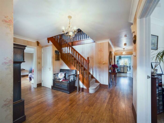 4 Bedroom Detached House To Rent In Russell Hill, Thornhaugh, Peterborough, PE8