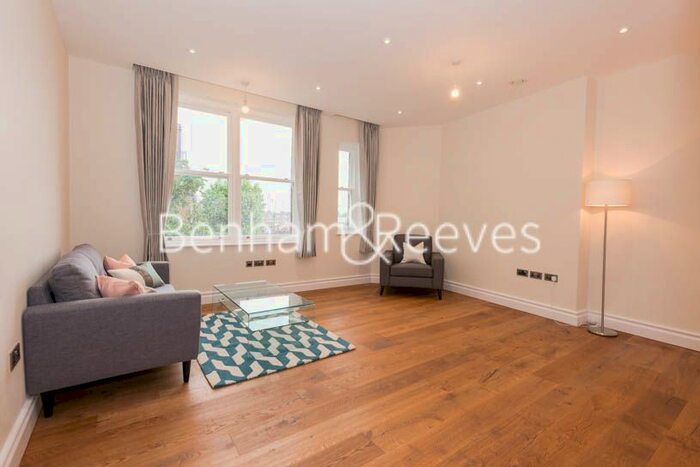 1 Bedroom Flat To Rent In Kensington High Street, Kensington, W8