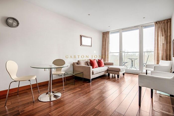 1 Bedroom Flat To Rent In Lanson Building, Queenstown Road, London, SW11