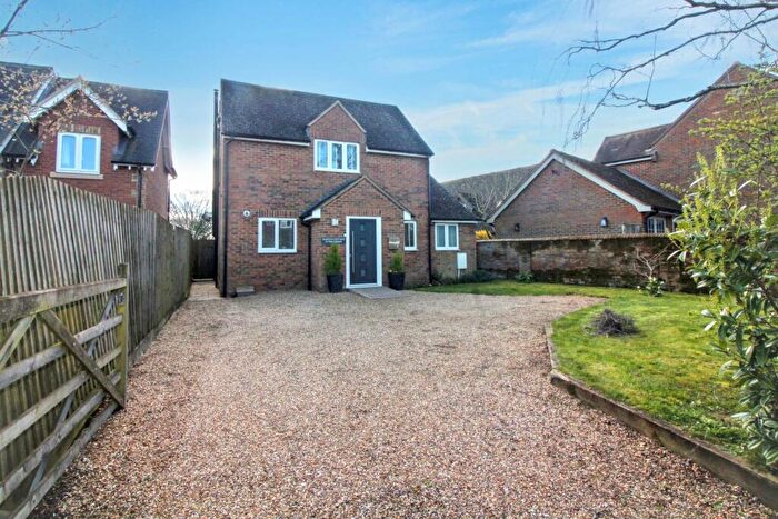3 Bedroom Detached House For Sale In The Green, Aston Abbotts, HP22