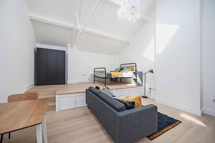 Studio To Rent In Magri Walk, Whitechapel, London, E1