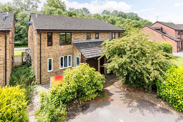 Studio For Sale In Clarendon Close, Abingdon, OX14