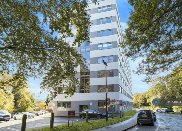 1 Bedroom Flat To Rent In Hubert Road, Brentwood, CM14