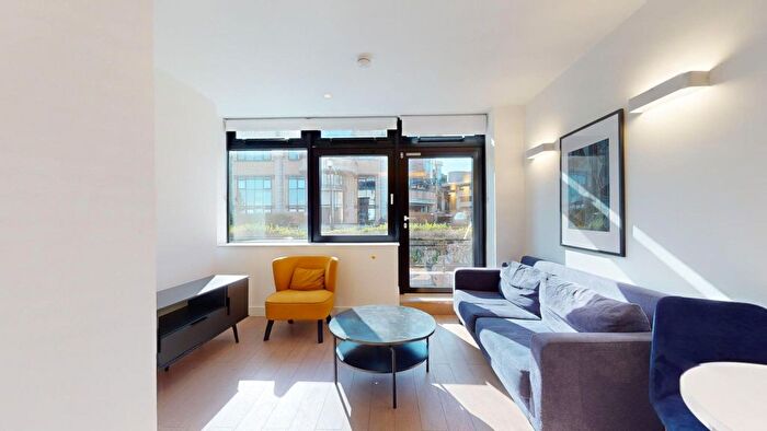 1 Bedroom Flat To Rent In New Horizons Court, Brentford, TW8
