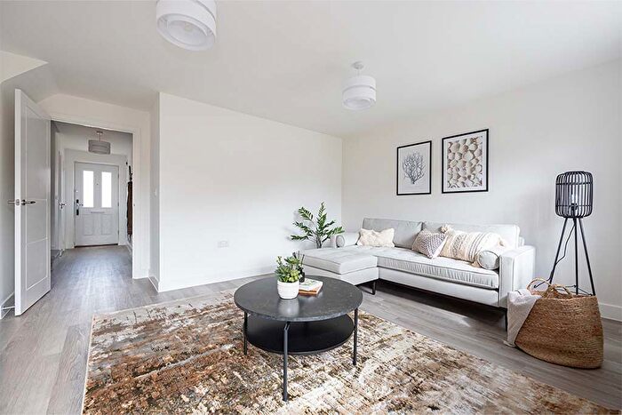 3 Bedroom Semi-detached House To Rent In Leaf Living At Cavendish View, Thurston, Fj, IP31