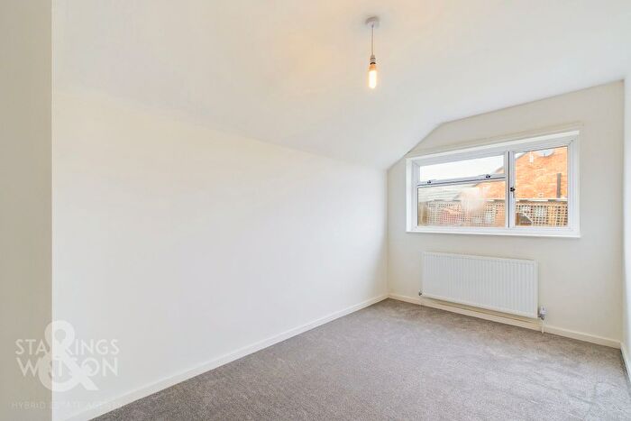 2 Bedroom Detached Bungalow For Sale In Tower Mill Road, Bungay, NR35