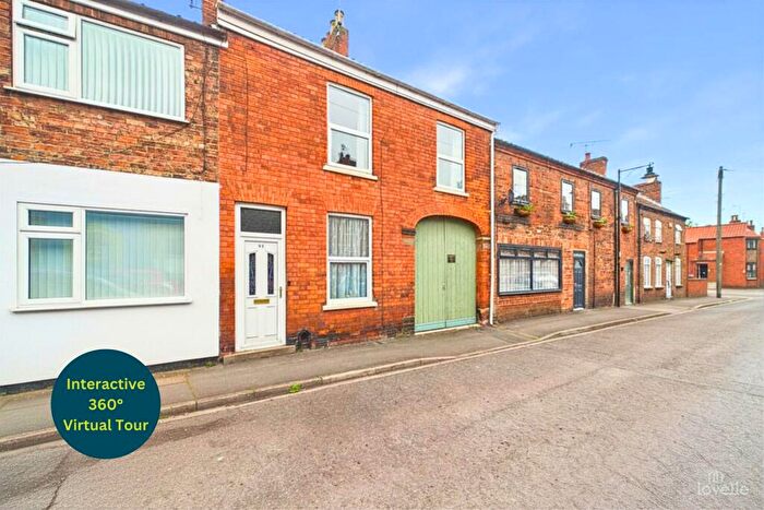3 Bedroom Terraced House For Sale In Newport, Barton-upon-Humber, North Lincolnshire, DN18