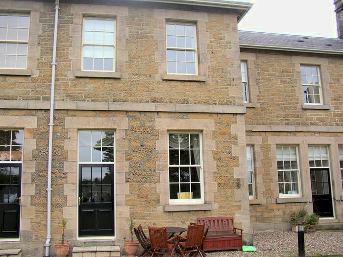 3 Bedroom Town House To Rent In Lanesborough Court, Gosforth, Newcastle Upon Tyne, NE3