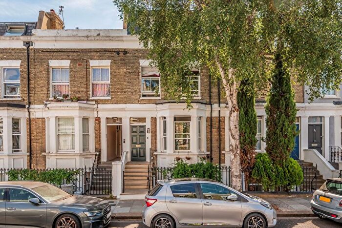1 Bedroom Flat To Rent In Chesson Road, West Kensington, W14