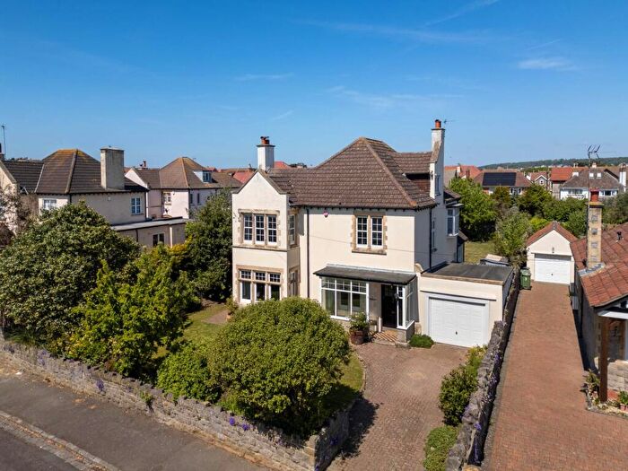 4 Bedroom Detached House For Sale In Elmsleigh Road, Weston-super-Mare, BS23