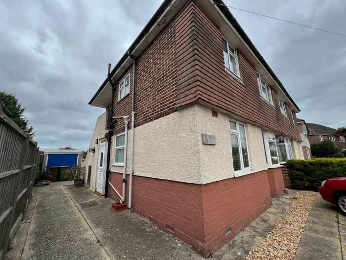 2 Bedroom Flat To Rent In Orchard Way, Bognor Regis, PO22