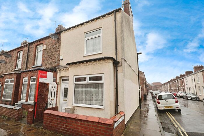 2 Bedroom Terraced House For Sale In Shipton Street, York, North Yorkshire, YO30