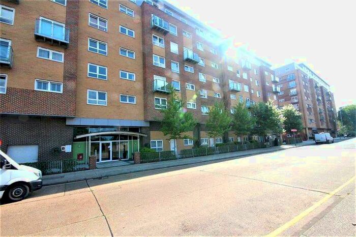 1 Bedroom Apartment To Rent In Cherrydown East, , Basildon, , SS16