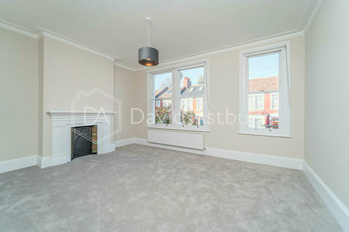 5 Bedroom Terraced House To Rent In Harberton Road, Archway, HighgateLondon, N19