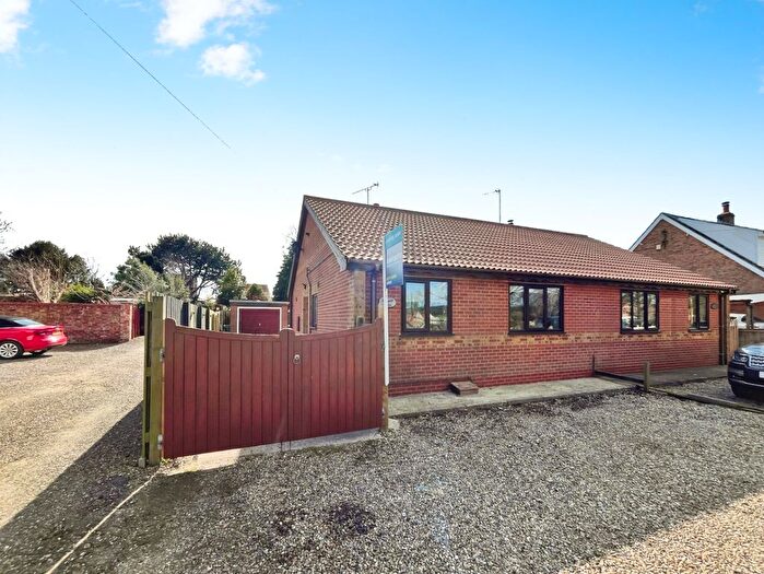 2 Bedroom Bungalow For Sale In West End, Kilham, Driffield, YO25