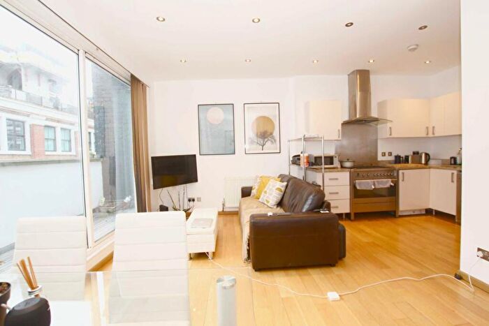 1 Bedroom Flat To Rent In Mallow Street, Clerkenwell, EC1Y