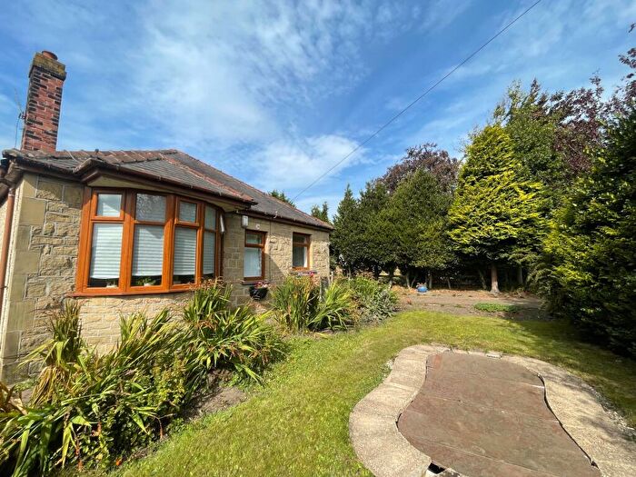 2 Bedroom Detached House To Rent In Rooley Crescent, Bradford, BD6