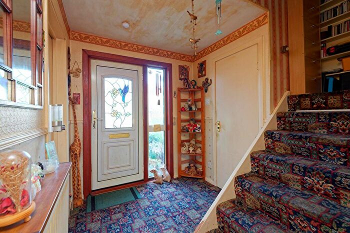 3 Bedroom Terraced House For Sale In Mossbank, Livingston, EH54