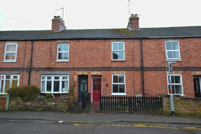 2 Bedroom Terraced House To Rent In Richmond Road, Towcester, Northamptonshire, NN12