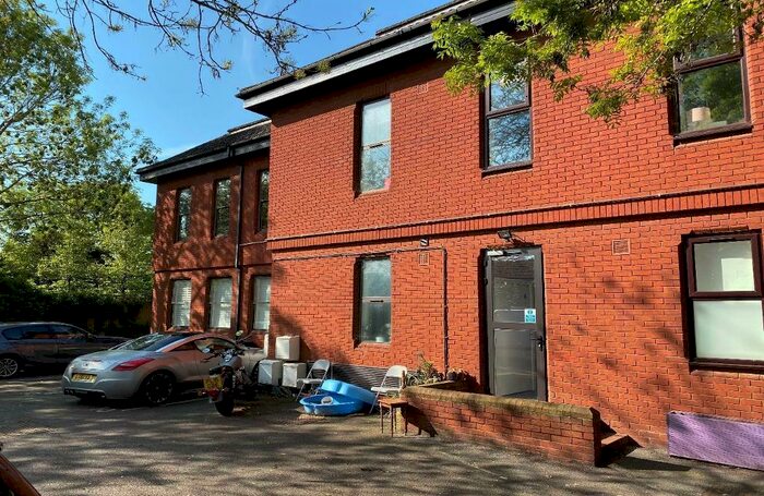 1 Bedroom Flat To Rent In Sefton Lodge, Clewer Hill Road, Windsor, SL4