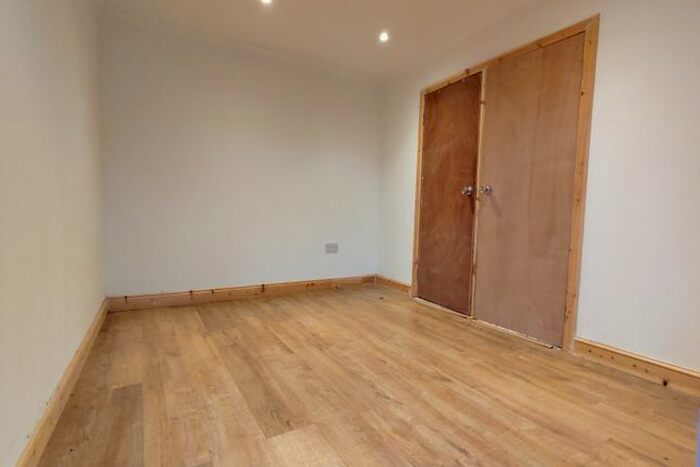 1 Bedroom Flat To Rent In St Chads Road, Tilbury, RM18