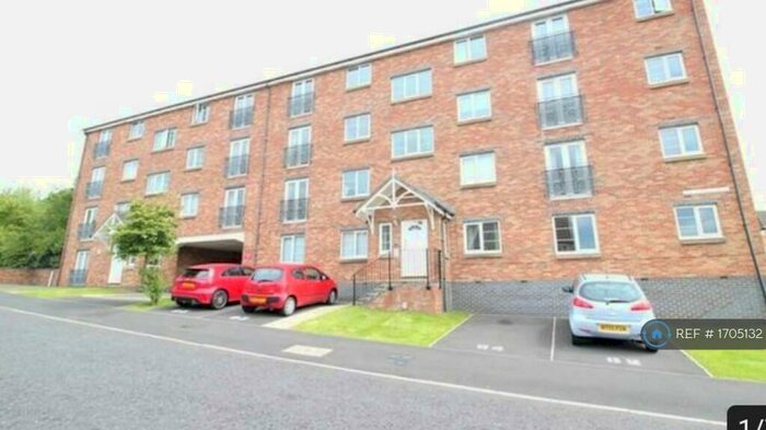 2 Bedroom Flat To Rent In Windmill Way, Gateshead, NE8