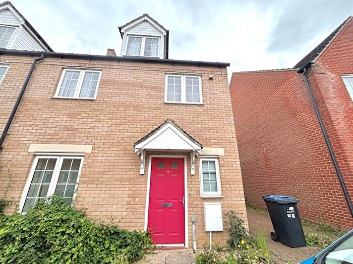 4 Bedroom Semi-Detached House To Rent In Tilling Way, Littleport, Ely, CB6
