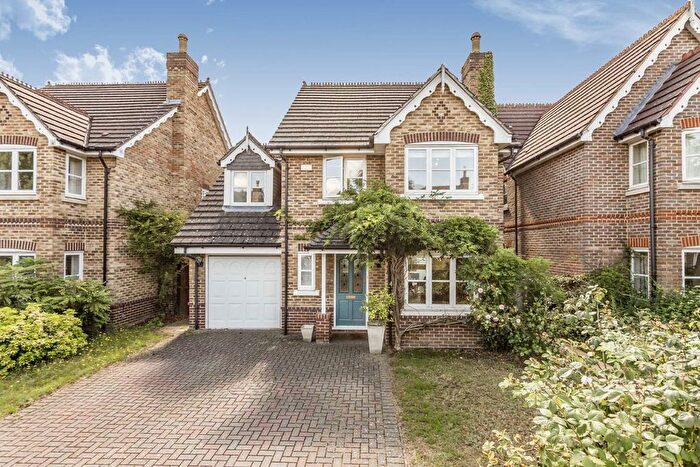 5 Bedroom Property To Rent In Bainbridge Close, Ham, Richmond, TW10