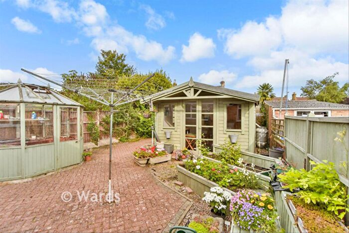 2 Bedroom Semi-Detached Bungalow For Sale In Roonagh Court, Sittingbourne, Kent, ME10