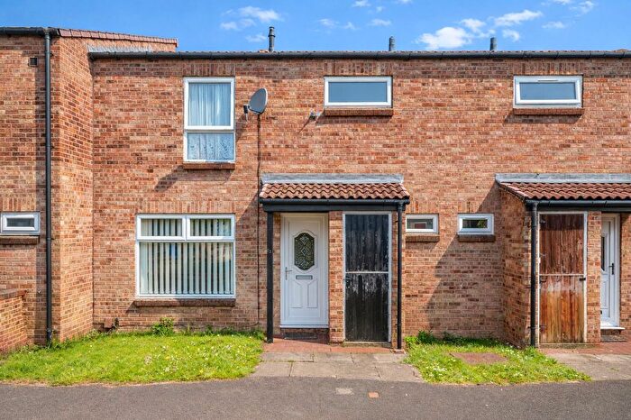 3 Bedroom Terraced House For Sale In Buckshaw Hall Close, Chorley, PR7