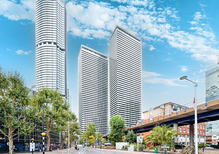 2 Bedroom Flat To Rent In Wards Place, London, E14