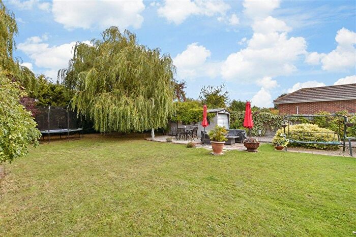 2 Bedroom Detached Bungalow For Sale In Maydowns Road, Chestfield, Whitstable, Kent, CT5