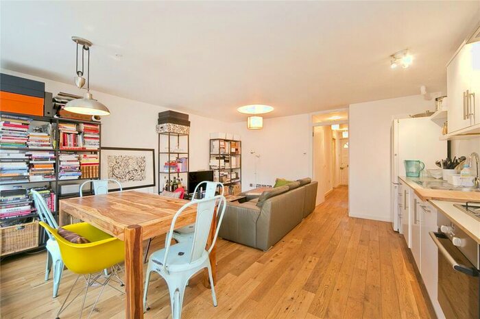 1 Bedroom Apartment To Rent In Patriot Square, Bethnal Green, London, E2