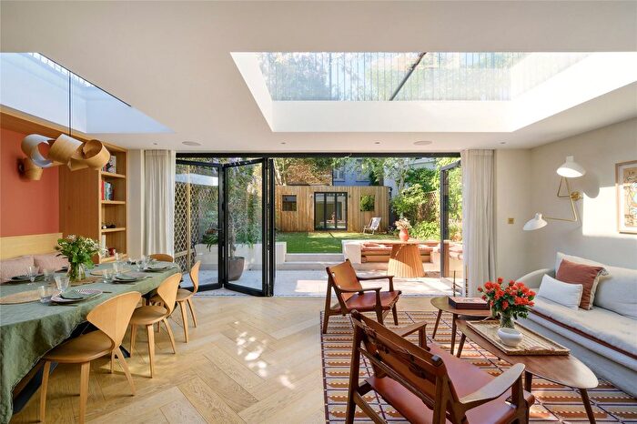 5 Bedroom Terraced House To Rent In Holland Park Avenue, London, W11