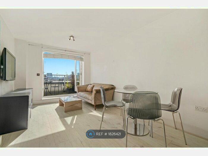 1 Bedroom Flat To Rent In East End Mission, Tower Hamlets, London, E1