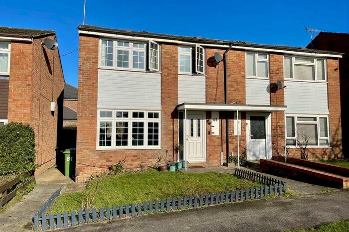 3 Bedroom Semi-Detached House To Rent In Foxwarren, Claygate, KT10