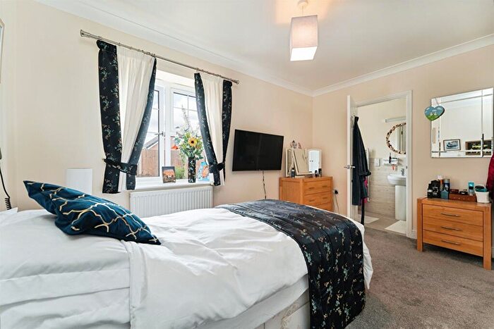 2 Bedroom Detached Bungalow For Sale In Willow Gardens, Wimblington, March, PE15