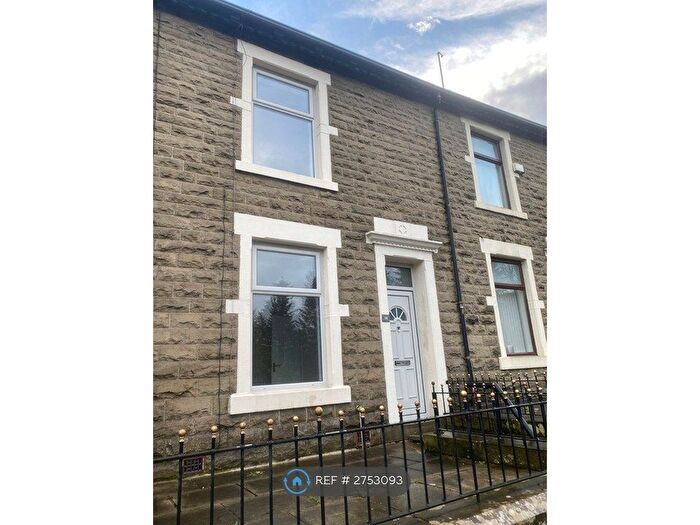 2 Bedroom Terraced House To Rent In Blackburn Road, Haslingden, Rossendale, BB4