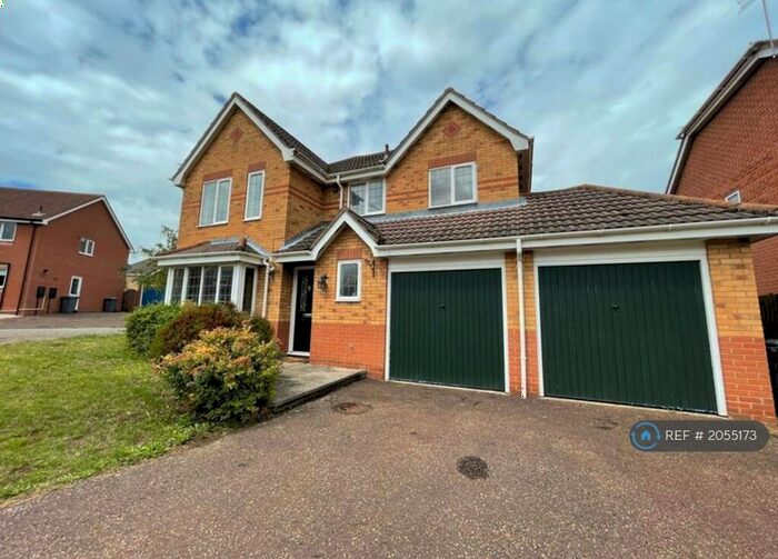 4 Bedroom Detached House To Rent In Kentwell Close, Rushmere St. Andrew, Ipswich, IP4