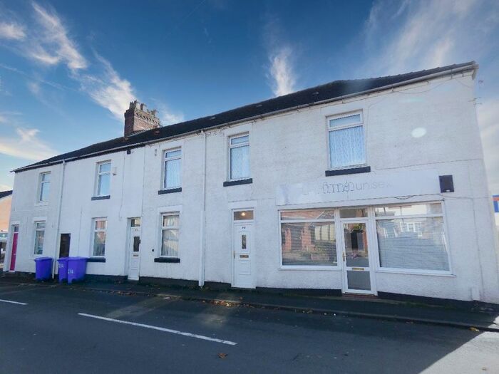 1 Bedroom Flat To Rent In Flat A Ruxley Road, Stoke-On-Trent, Bucknall, ST2