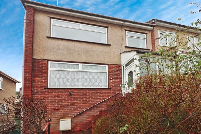 3 Bedroom Semi Detached House For Sale In Crispin Way, Bristol, Gloucestershire, BS15