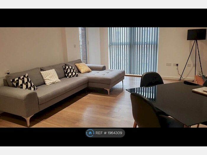 1 Bedroom Flat To Rent In Elmond Mansions, Acton, W3