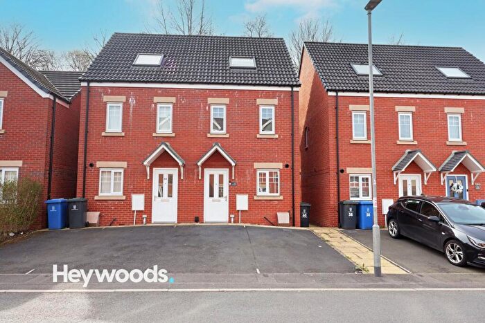 3 Bedroom Semi-Detached House For Sale In Philip Clarke Drive, Hartshill, Stoke On Trent, ST4